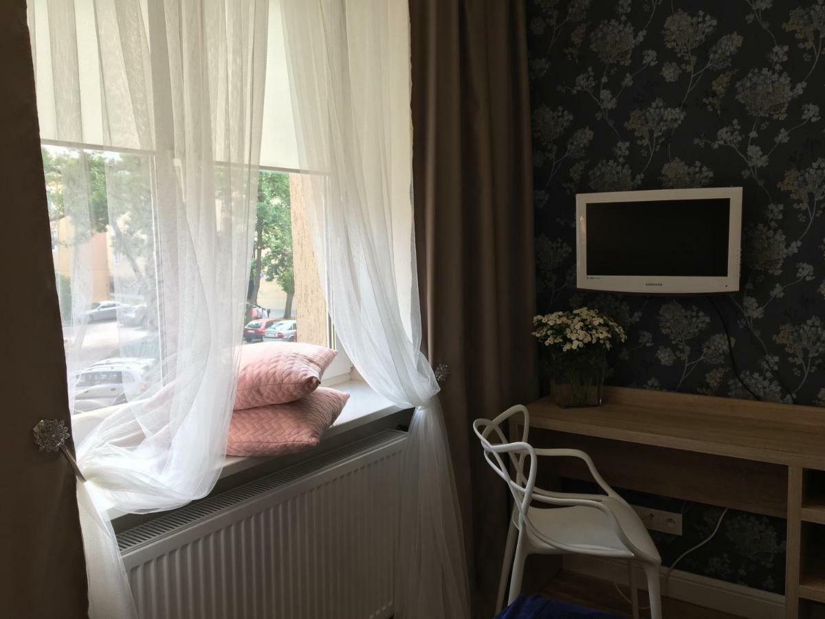 Family & Business Elegant Apartments Ul Astronautow Centrum Downtown - 3 Bedroom, Parking キェルツェ エクステリア 写真